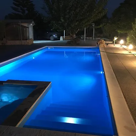 Lovely Independent Holiday home Plaia Grande